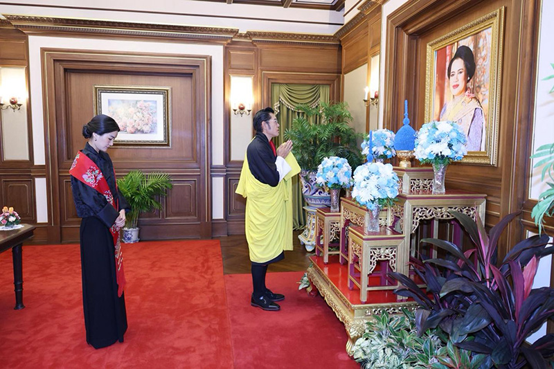 สมเด็จพระราชาธิบดีจิกมี สมเด็จพระราชาธิบดีจิกมี