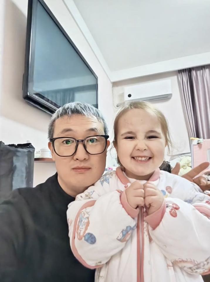 กระจ่าง ทำไมลูกหน้าฝรั่ง  