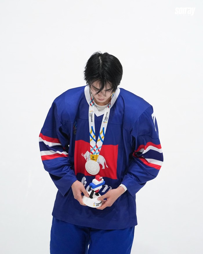 ภีม ธนัช ลิ้มปัญญากุล นักกีฬาไอซ์ฮอกกี้ทีมชาติไทย ชุดซีเกมส์ 2025