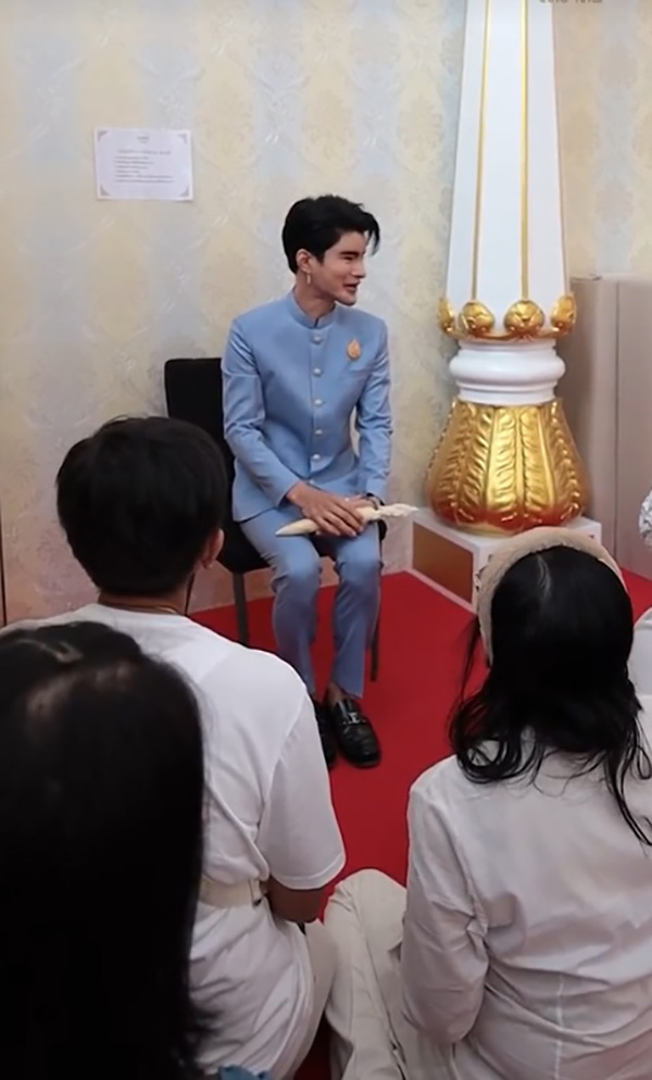 อาจารย์เอ จักรพรรดิ 